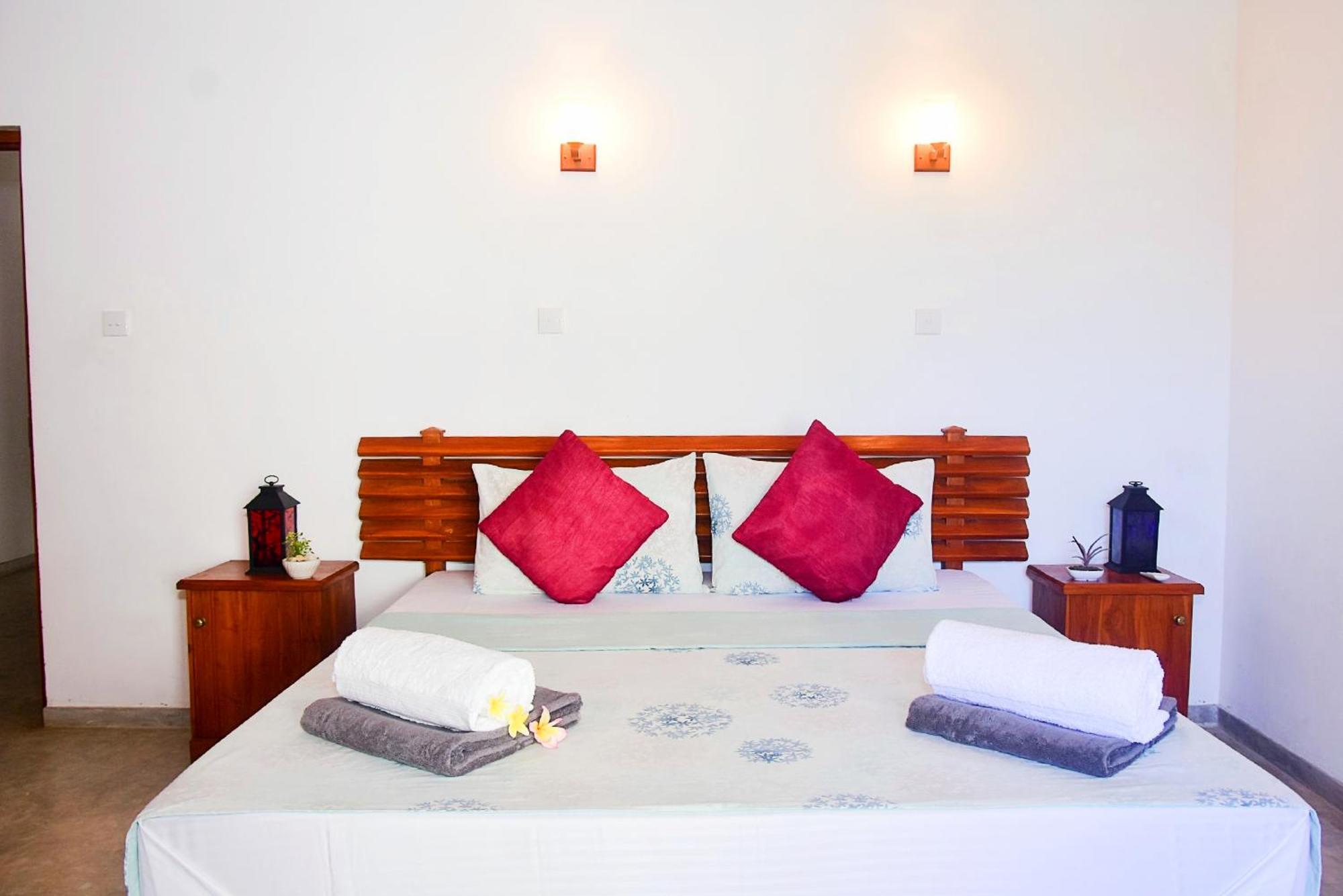 هيكادوفا Arcadia Resort الغرفة الصورة